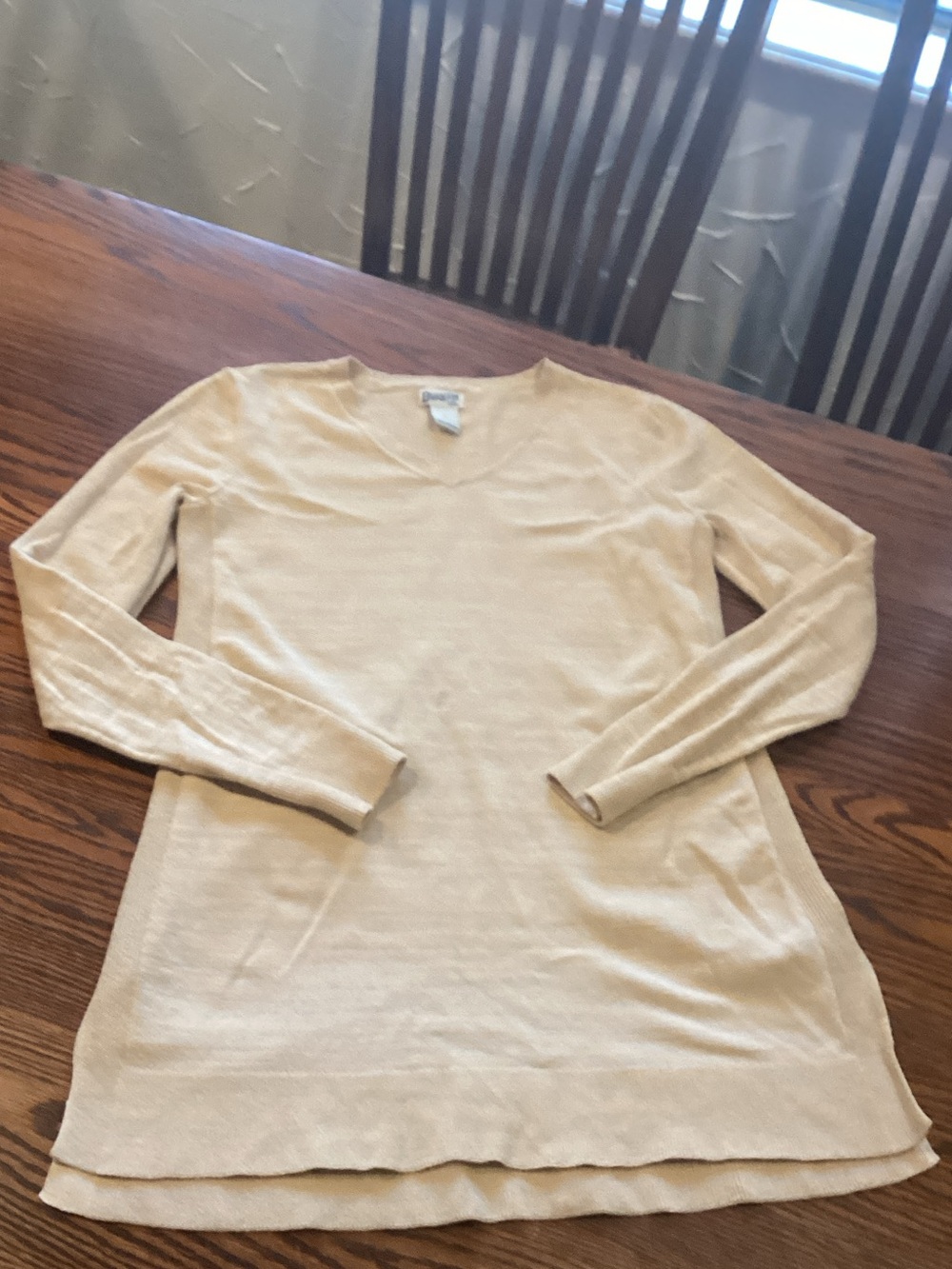 Duluth Trading Co Women's V-Neck Sweater Tunic - Light Beige